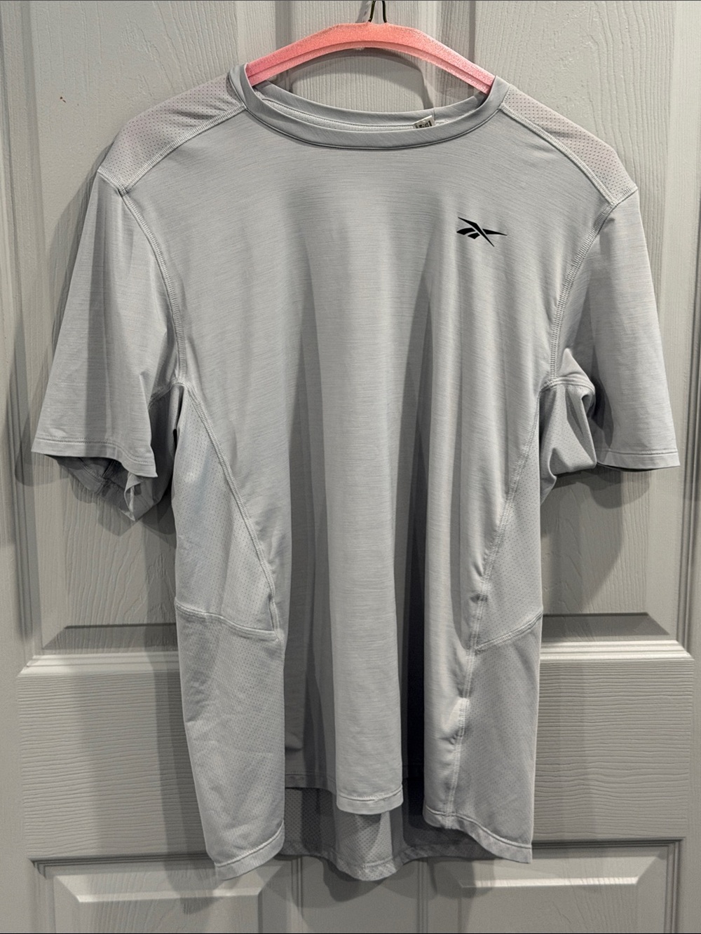 Reebok Men’s Light Gray Performance Short Sleeve Shirt